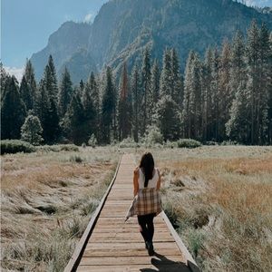 Meet your Posher, Lindsey